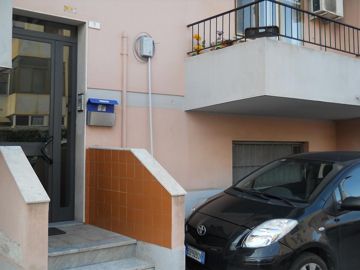 Al Relax Bed and Breakfast Cagliari Exteriör bild